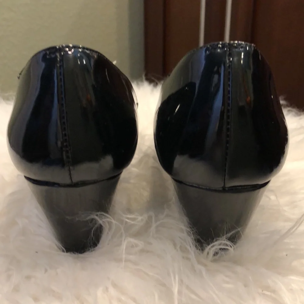 CL by Chinese laundry | black patent leather wedge heels